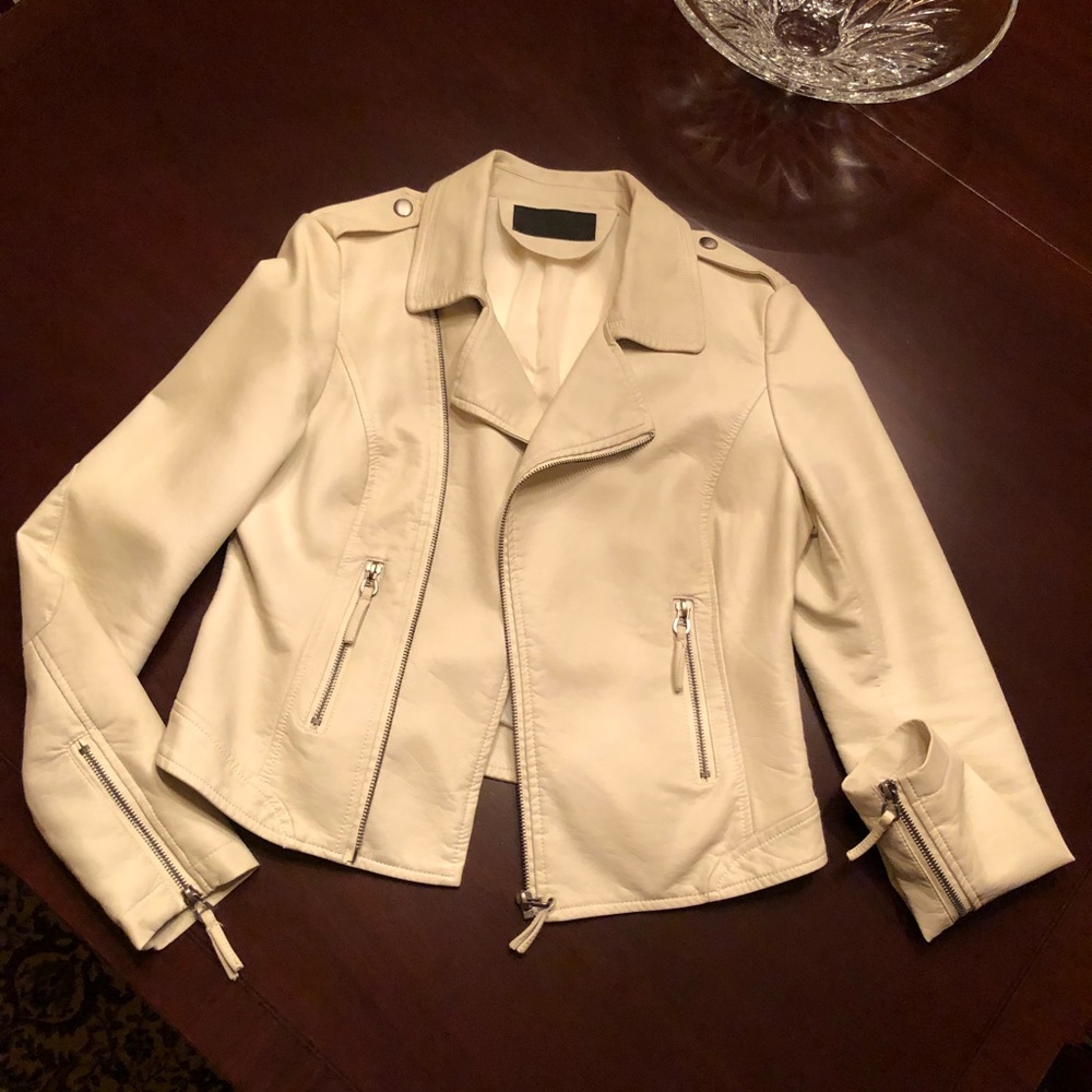 Solemio White leather jacket